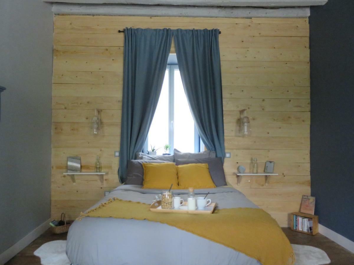 Apartamento Au Tournebride Randan Exterior foto
