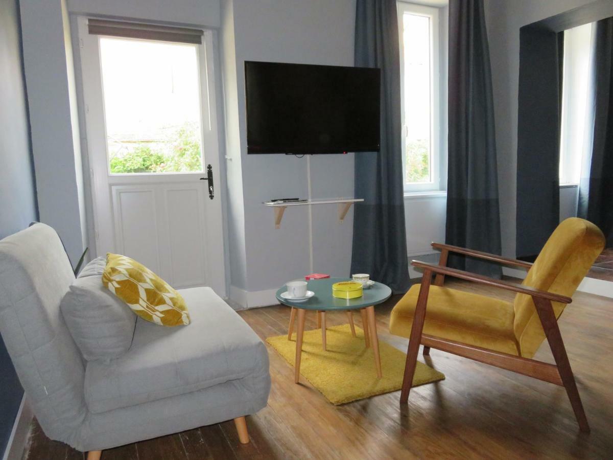 Apartamento Au Tournebride Randan Exterior foto